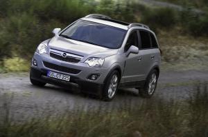 Opel Antara 2011 года